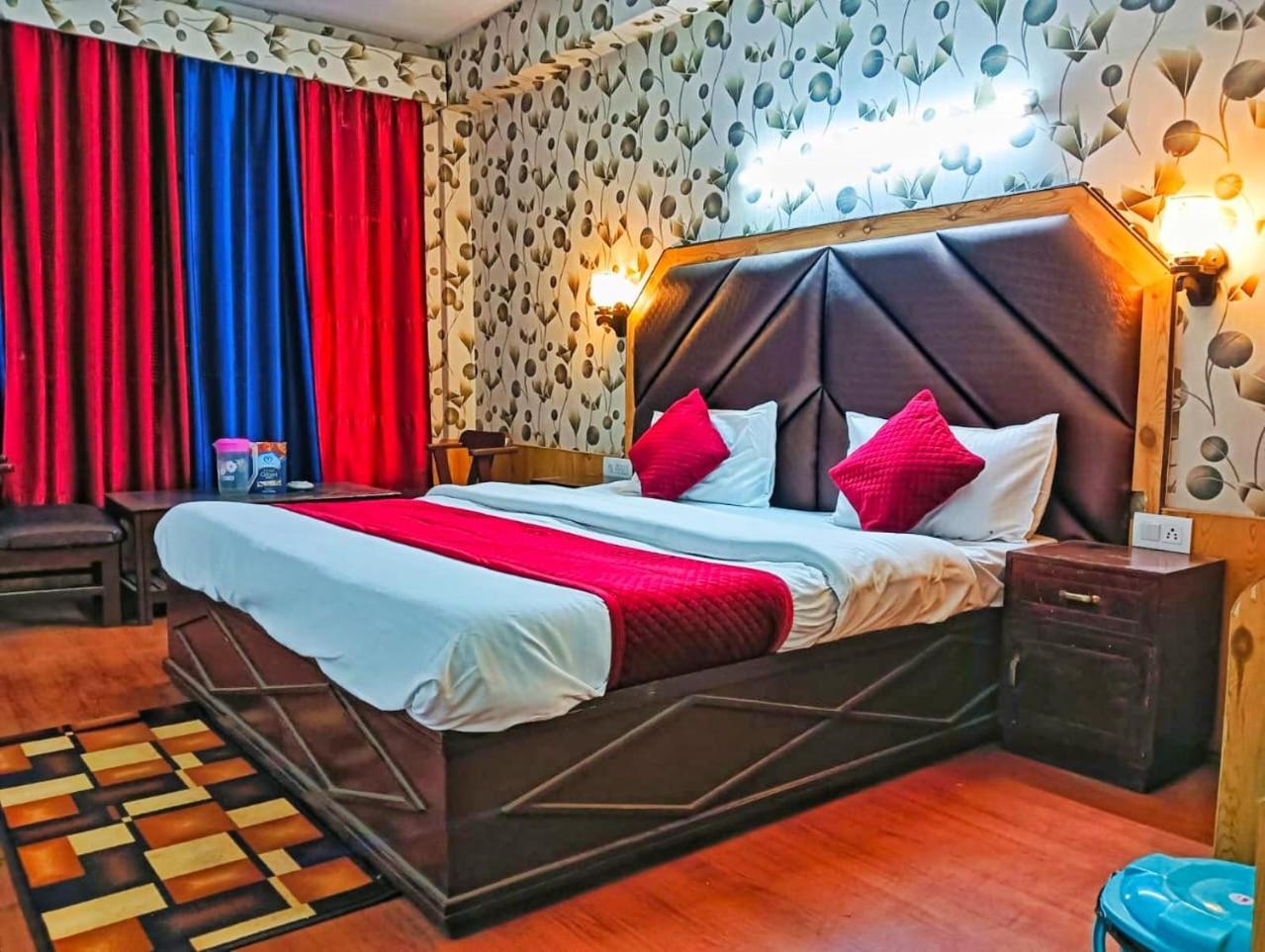 Hotel Gilbert Mountain View Manāli Eksteriør billede